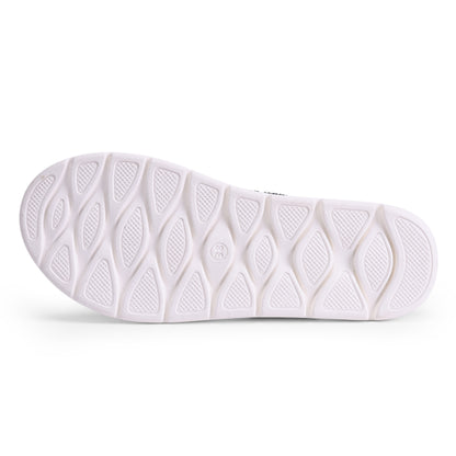 Tina Slippers